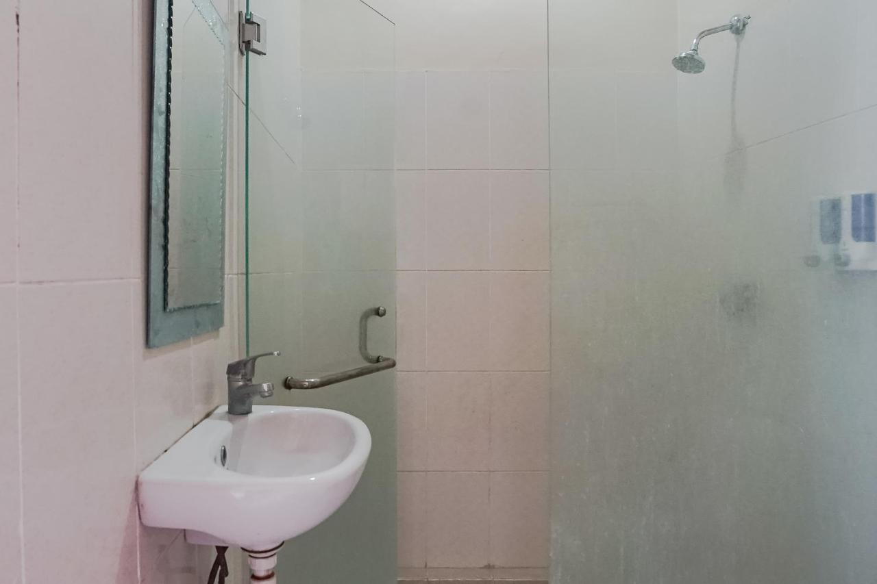 Taxa Uma Guest House Кута Экстерьер фото