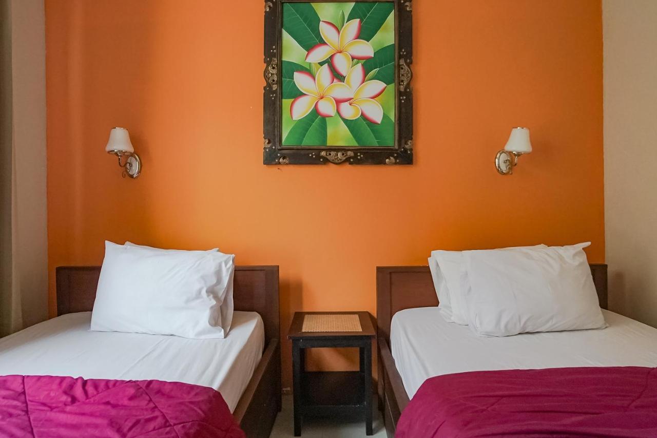 Taxa Uma Guest House Кута Экстерьер фото