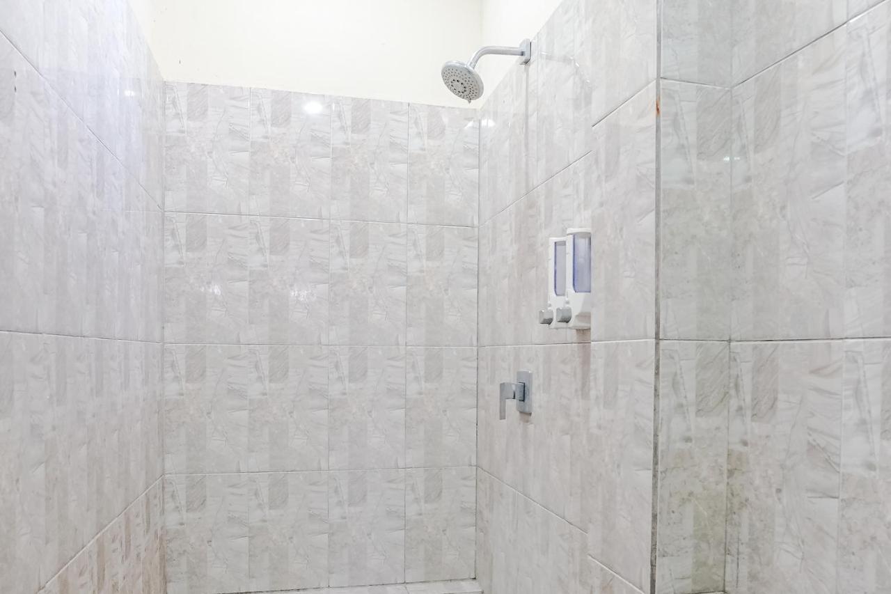 Taxa Uma Guest House Кута Экстерьер фото