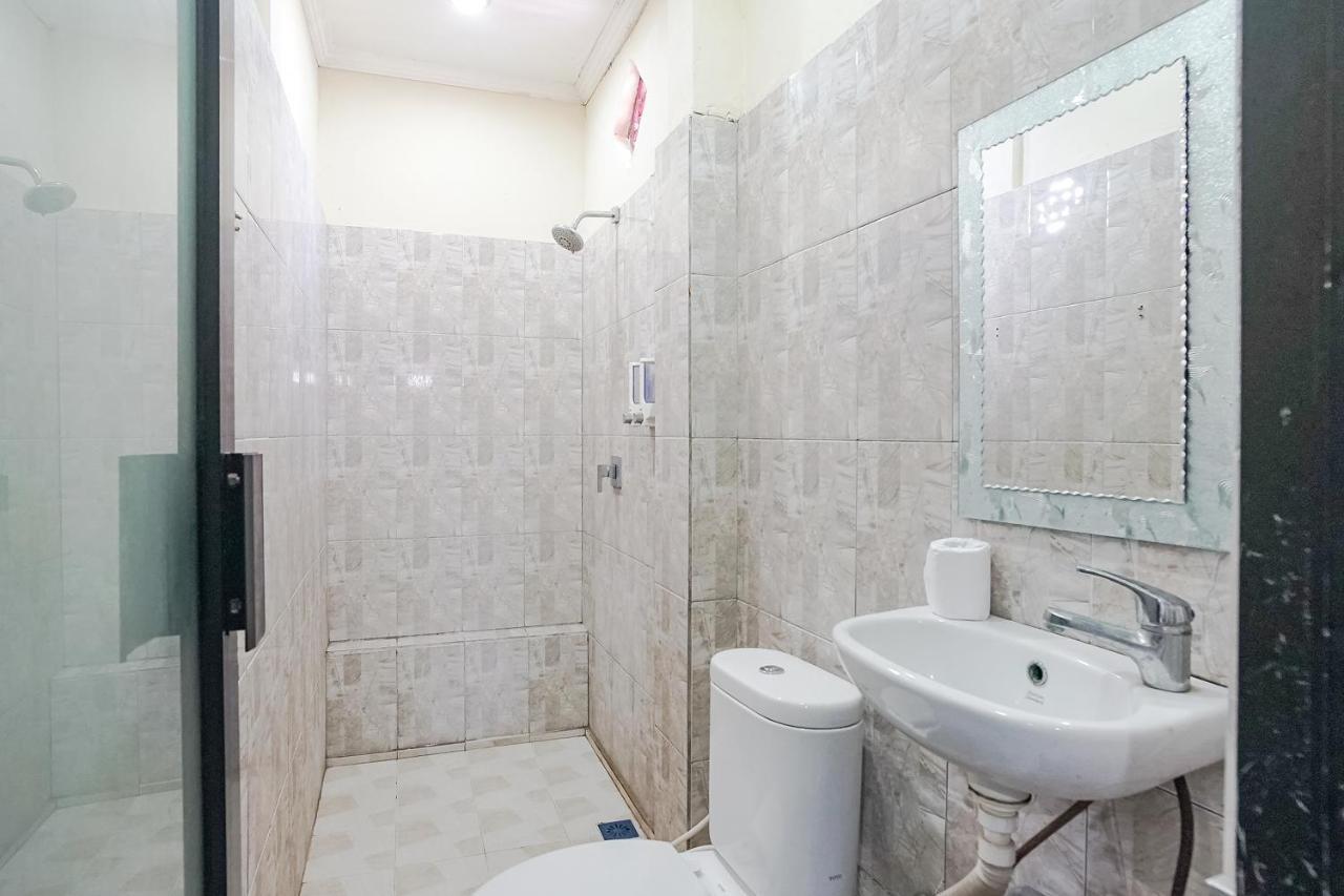 Taxa Uma Guest House Кута Экстерьер фото